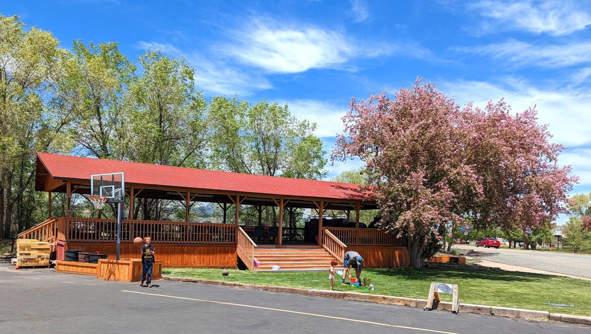 Marianna Inn Panguitch Exterior photo